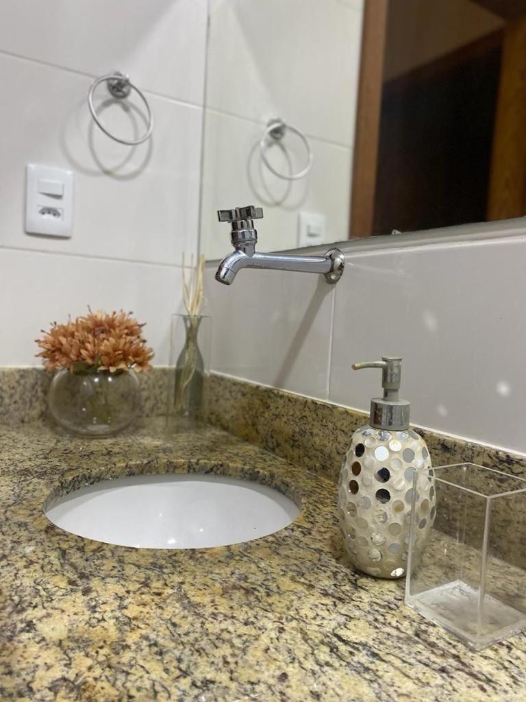 Apto Luxo Completo 3 Quartos Em Guriri 300 Mts Da Praia Wi-Fi Gratis São Mateus Eksteriør billede